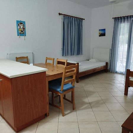 Riverside Αpartments Vasilikí Extérieur photo
