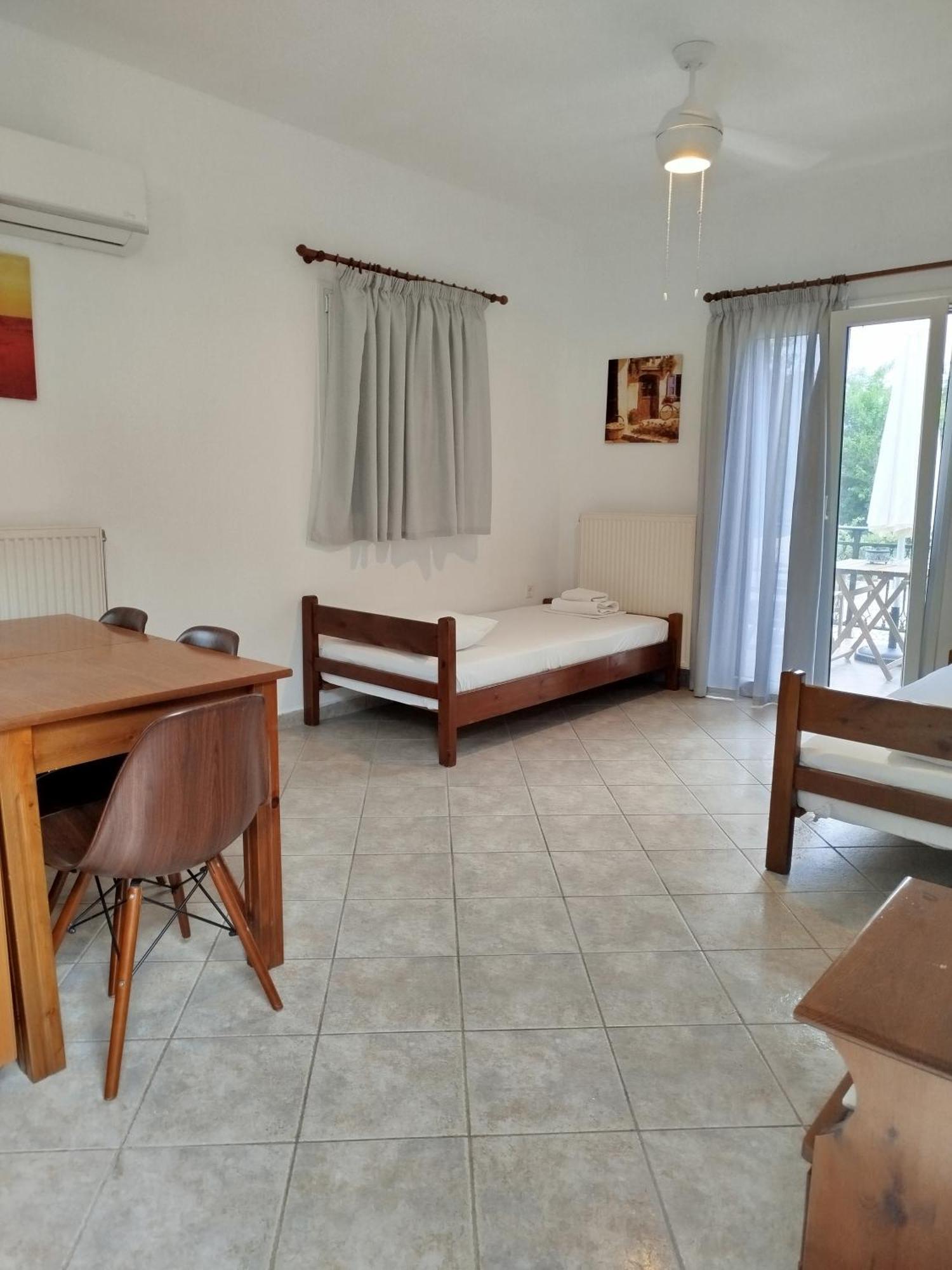 Riverside Αpartments Vasilikí Extérieur photo