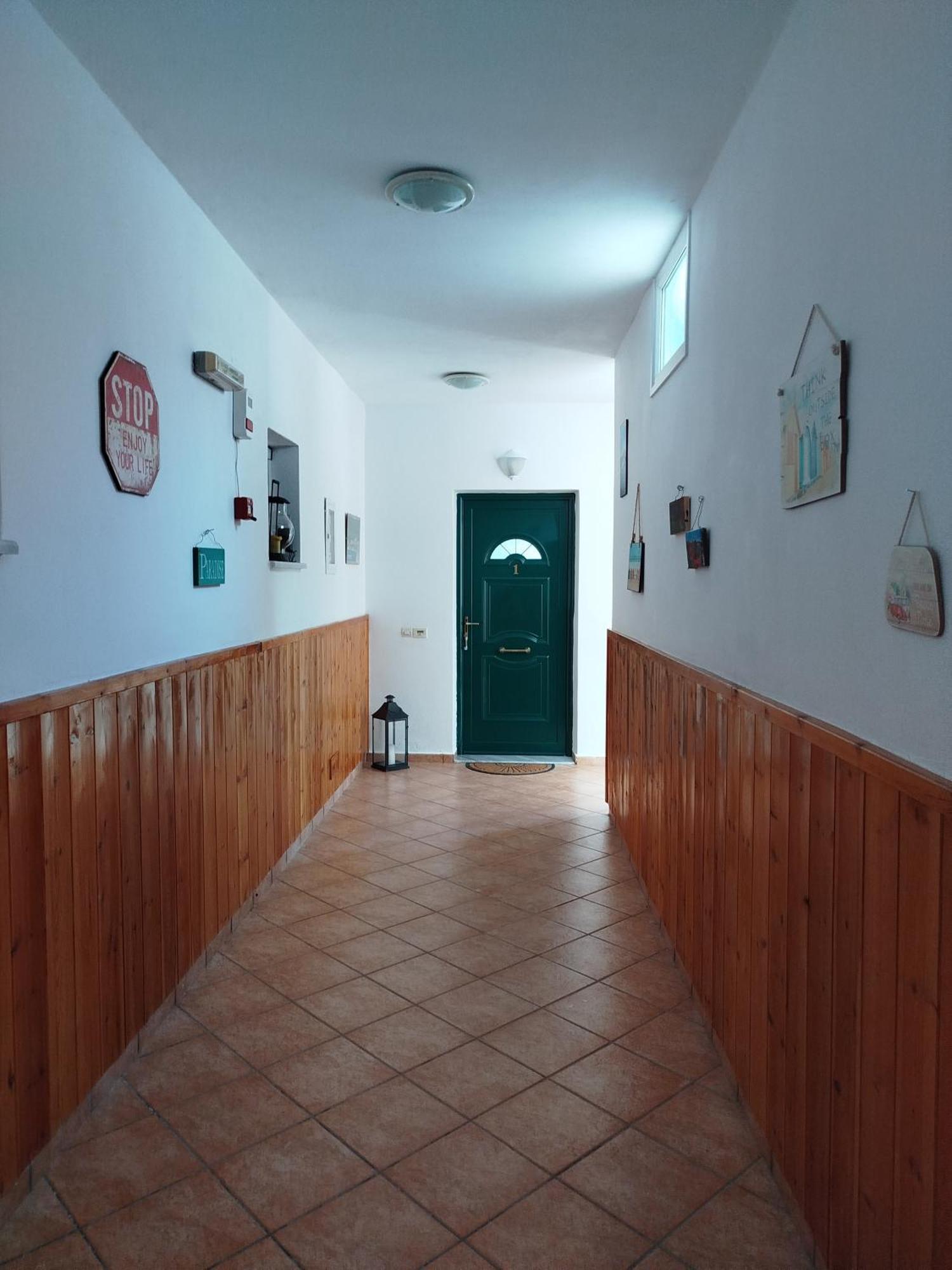Riverside Αpartments Vasilikí Extérieur photo
