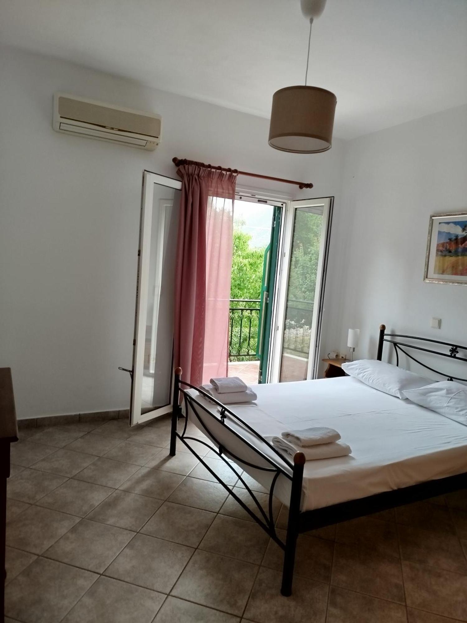 Riverside Αpartments Vasilikí Extérieur photo