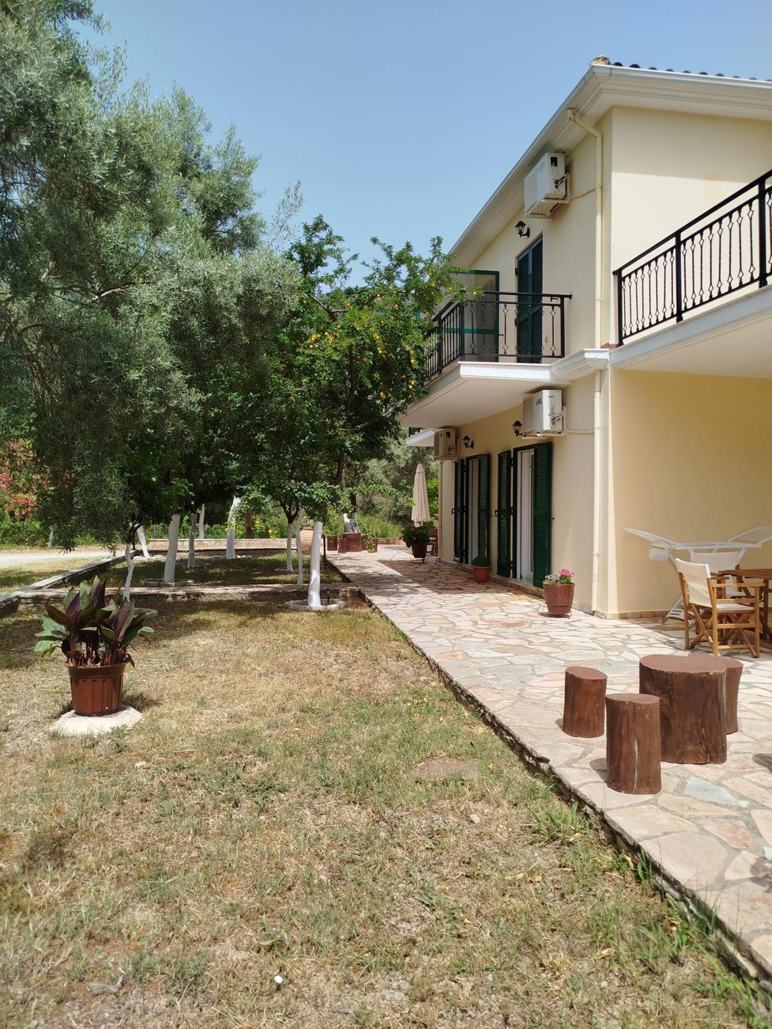 Riverside Αpartments Vasilikí Extérieur photo
